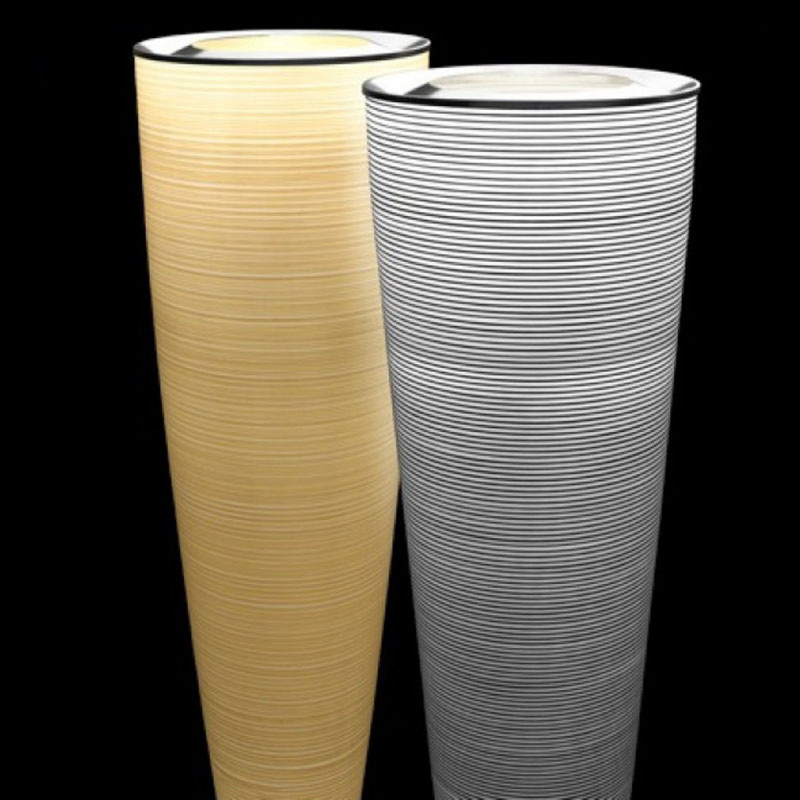 FOSCARINI MITE TERRA GIALLO E NERO ACCESA