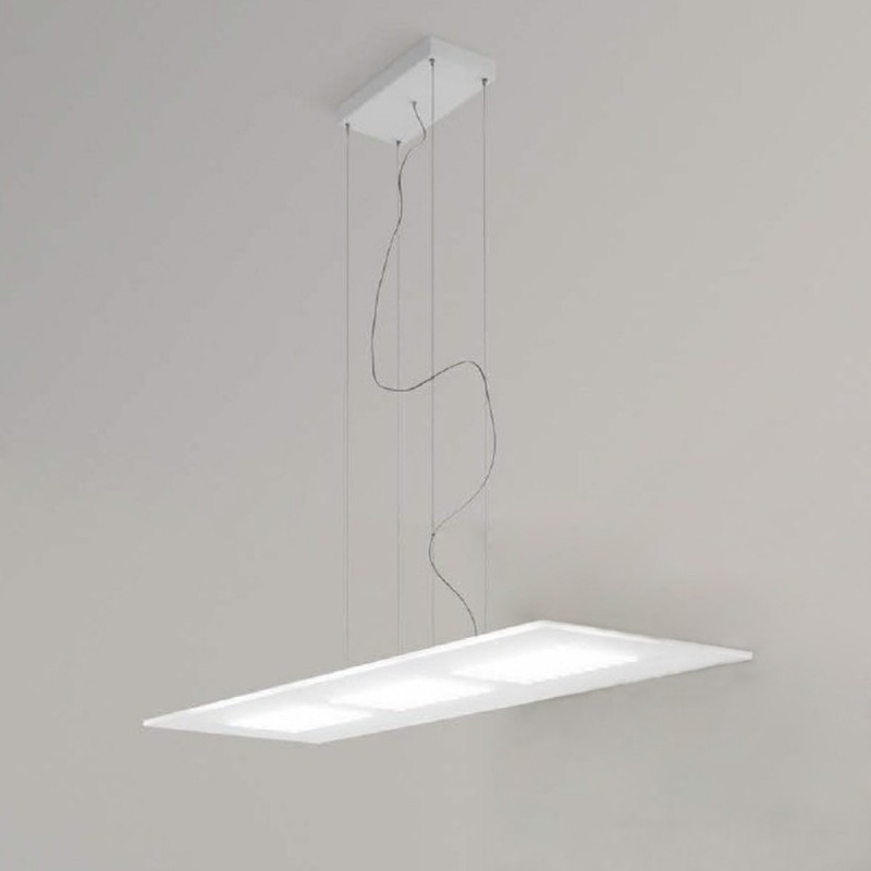 Luceplan costanza sospensione diametro 40 cm eluce store.it Lampadario decentrato sul tavolo
