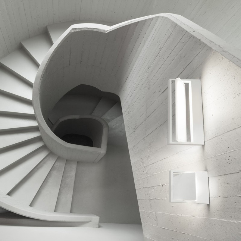 Linea Light MA&DE Tablet Led Applique Cm 41.9 19W Orientabile Biemissione