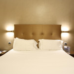 Essenza 22  - Applique Sopra comodino