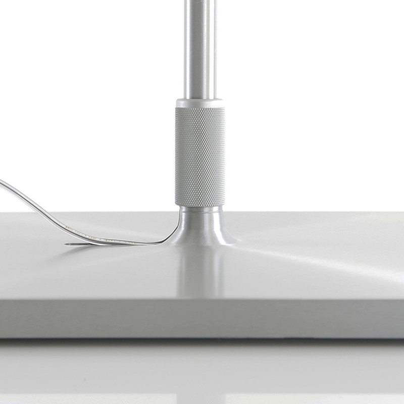 Luceplan Lady Costanza lampada da terra con stelo ad arco