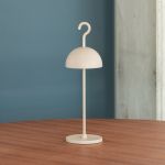 Logica IOTA lampada tavolo e sospensione portatile ricaricabile per esterni ed interni