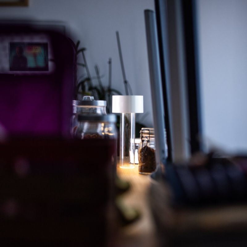 Foscarini Fleur lampada LED portatile a batteria ricaricabile