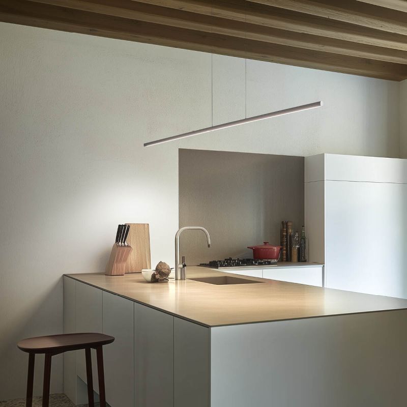 Linea Light Halfpipe Sospensione lineare 143 cm